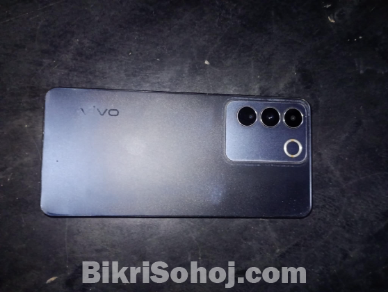 Vivo v27e